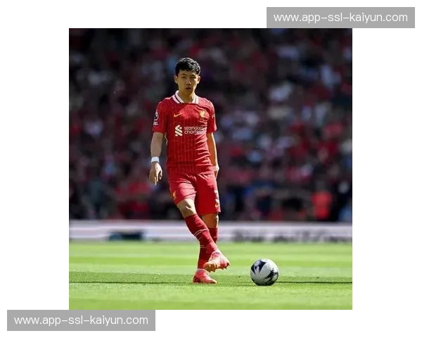 远藤航左脚踝严重受伤，斯洛特确认将长期缺阵